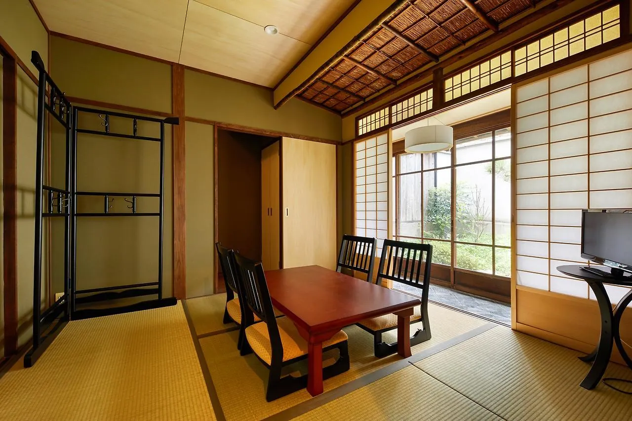 Ryokan Kyomachiya Hotel Mifuku Kioto