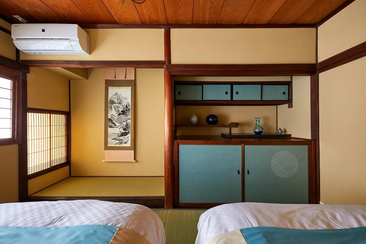 *** Ryokan Kyomachiya Hotel Mifuku Kioto Japón